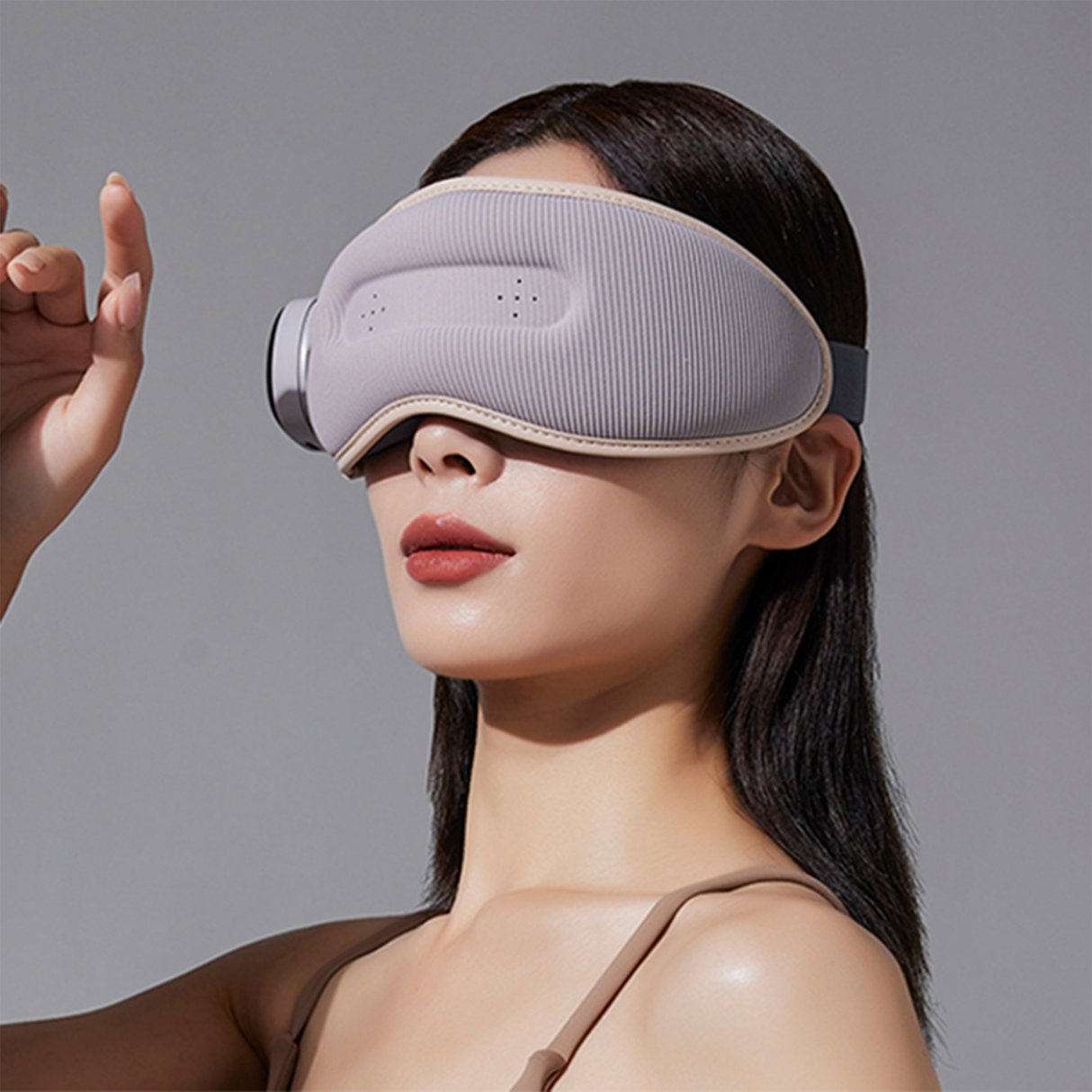 Hot & Cold Eye Massager with Adjustable Heat | Eye Massager | SASKA Trading