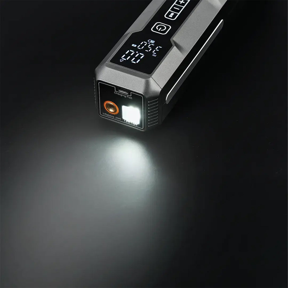 جهاز تشغيل بطارية السيارة 4 في 1 مع مكنسة يدوية ومنفاخ إطارات من Porodo