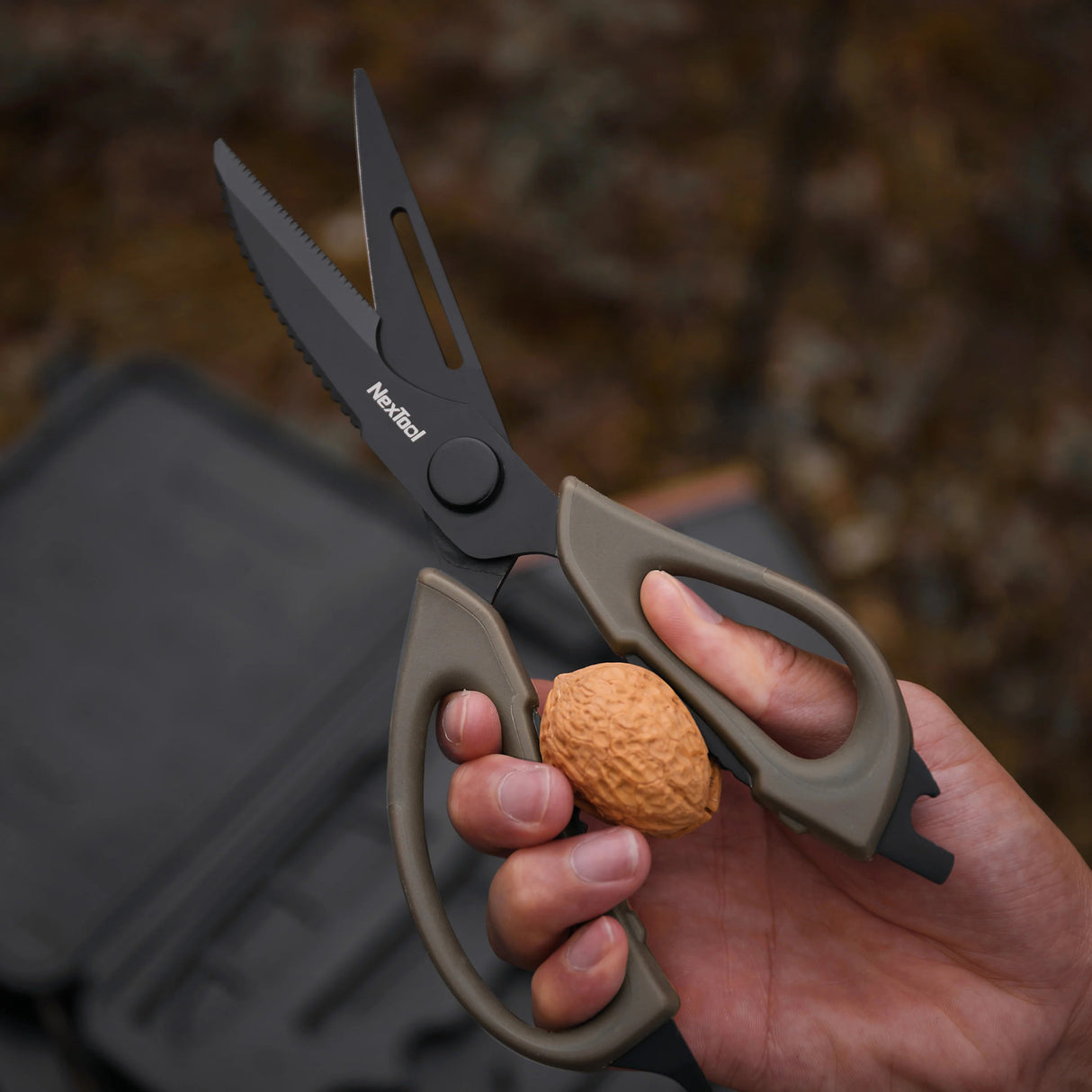 مجموعة الشواء والتخييم - سكين، لوح تقطيع، مقص متعدد الاستخدامات، ملقط، وحقيبة محمولة من Nextool