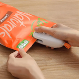 2-in-1 Magnetic Mini Sealer & Cutter with Rechargeable Battery – White by Porodo