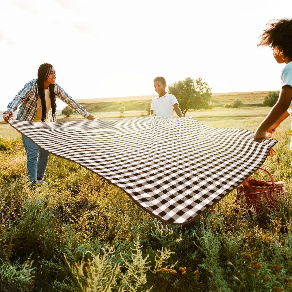 Outdoor Waterproof Portable Picnic Mat 2x3m - SASKA Trading