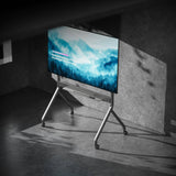 عربة تلفزيون متحركة بمحرك، حامل رفع كهربائي عالي التحمل لشاشة تلفزيون بحد أقصى 110 بوصة أو لوحة ذكية