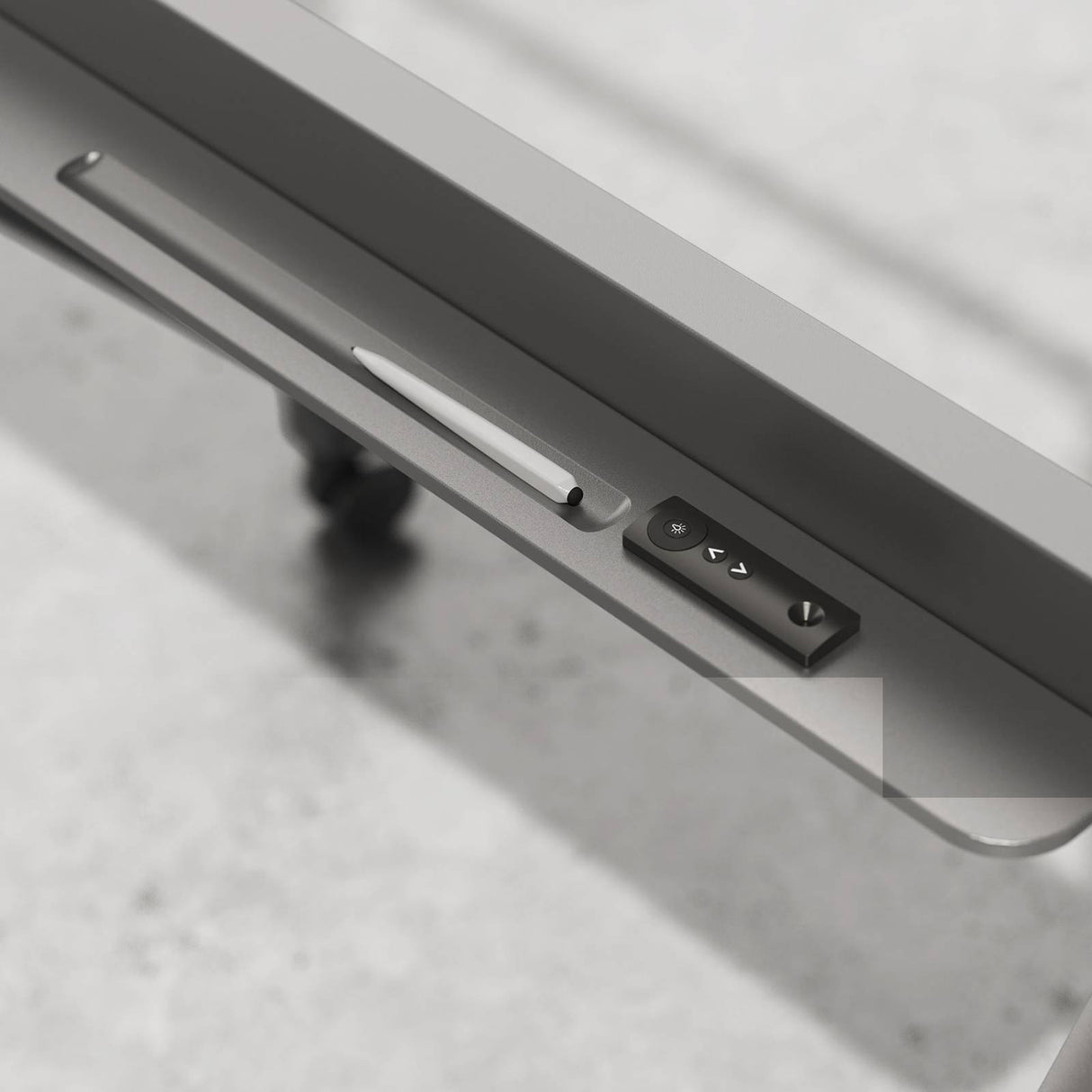 عربة تلفزيون متحركة بمحرك، حامل رفع كهربائي عالي التحمل لشاشة تلفزيون بحد أقصى 110 بوصة أو لوحة ذكية