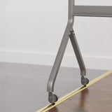 عربة تلفزيون متحركة بمحرك، حامل رفع كهربائي عالي التحمل لشاشة تلفزيون بحد أقصى 110 بوصة أو لوحة ذكية