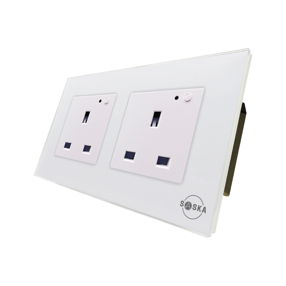 Saska smart wall socket Double wifi  white