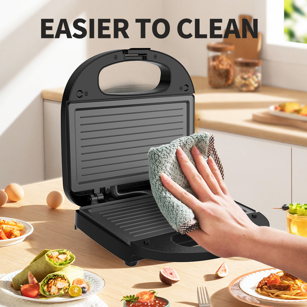 Grill Sandwich Maker, 750W Non-Stick Panini Press & Toast Sandwich Maker with Rapid Heating by Winning Star